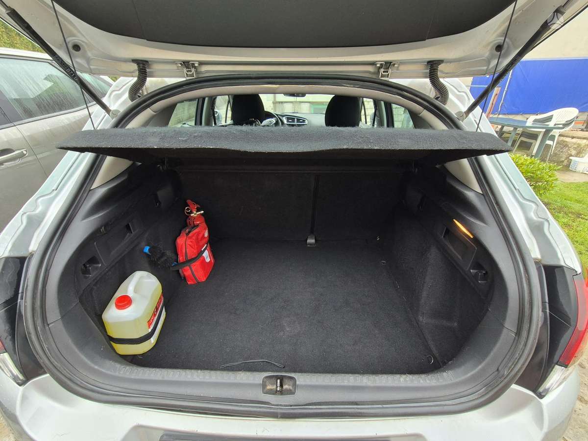 Citroen C4, 1.6 l., Хэтчбек