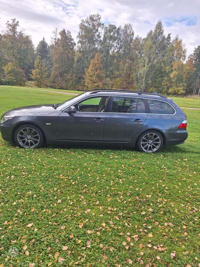 BMW 520, 2.0 l., Универсал
