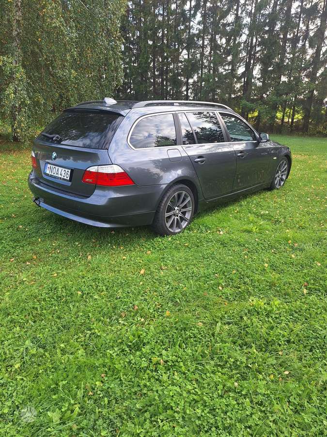BMW 520, 2.0 l., wagon