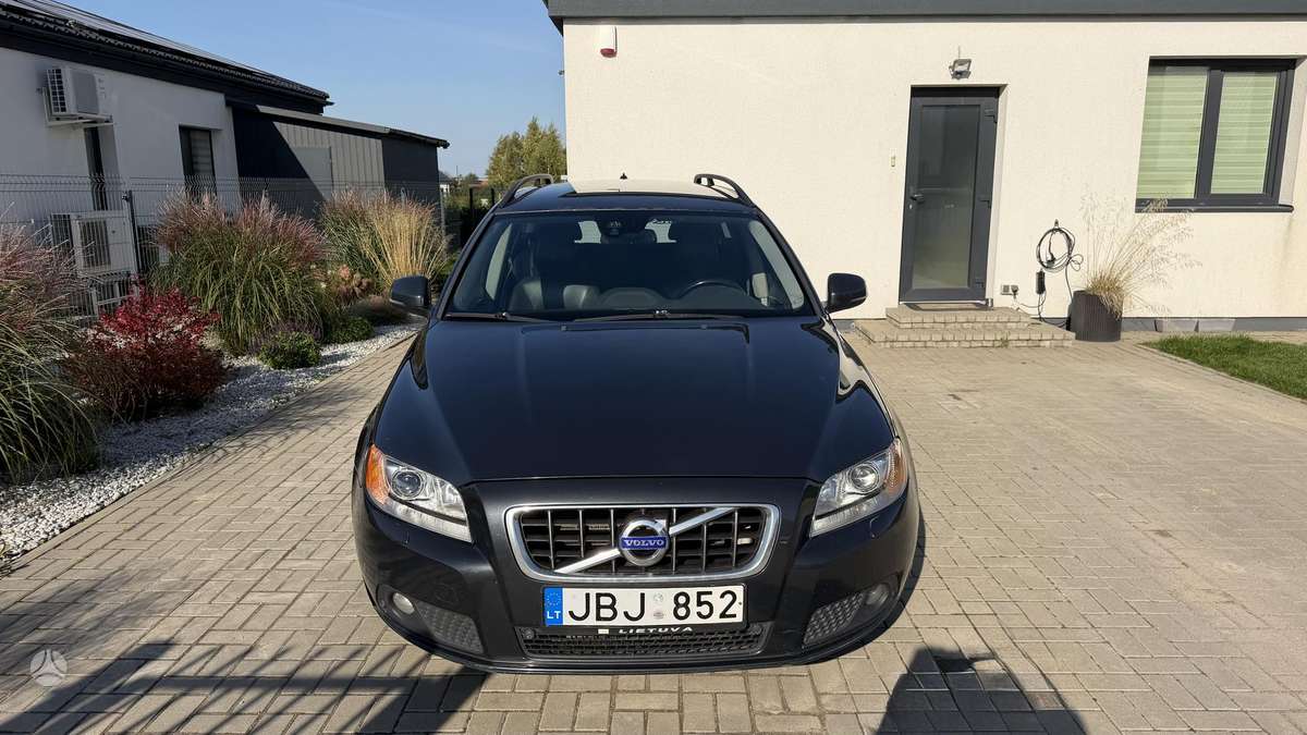 Volvo V70, 2.0 l., wagon
