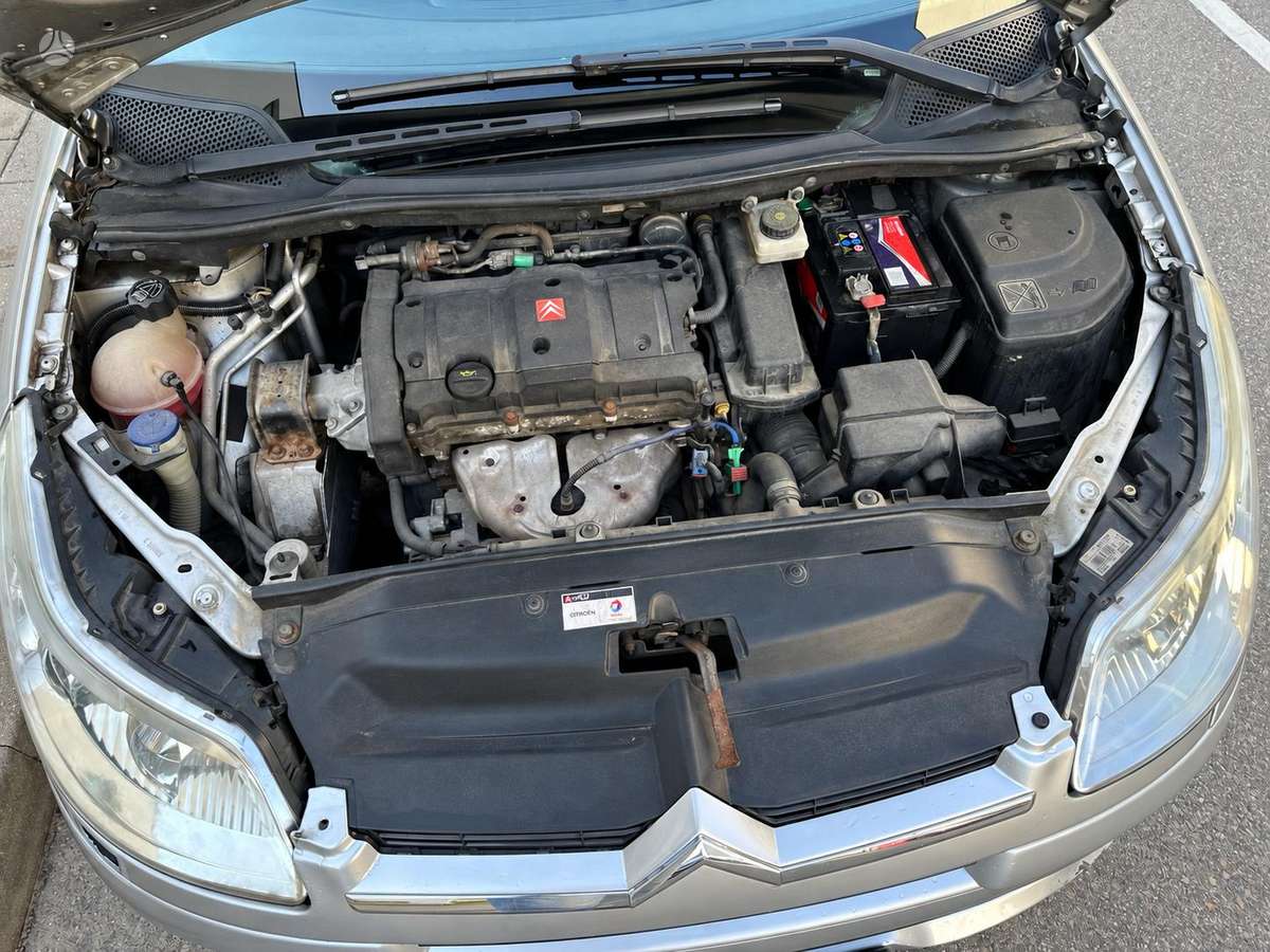 Citroen C4, 1.6 l., Хэтчбек