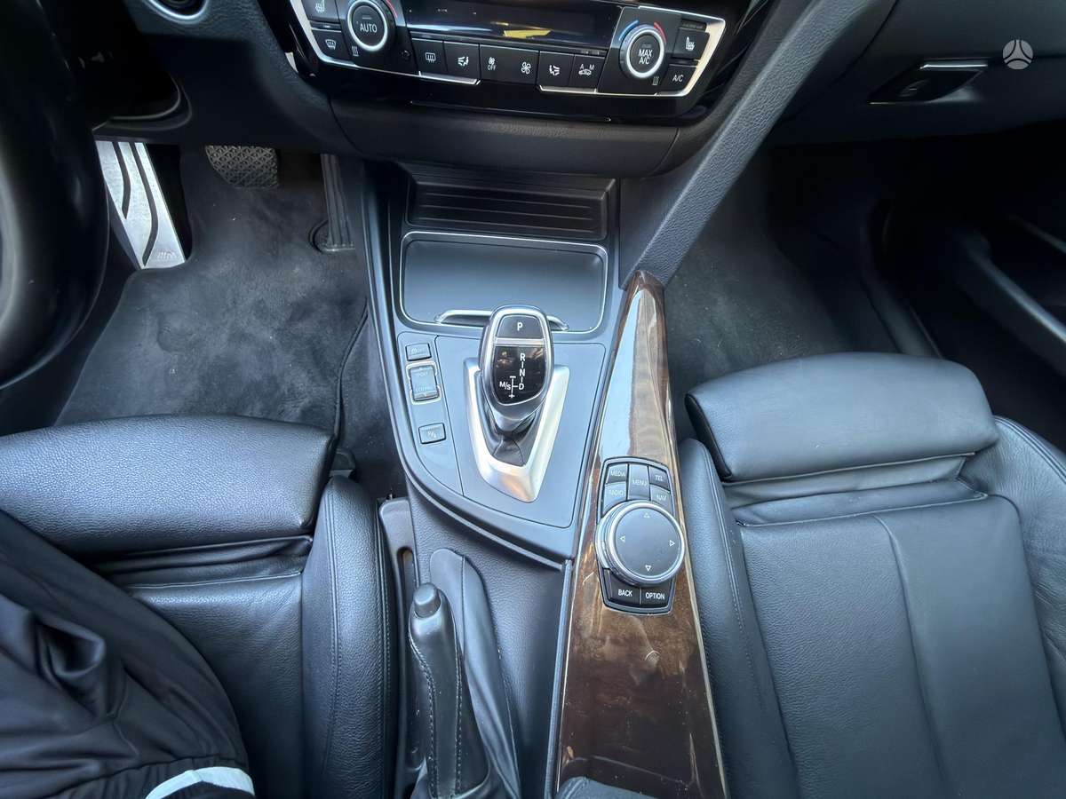 BMW 335, 3.0 l., universalas