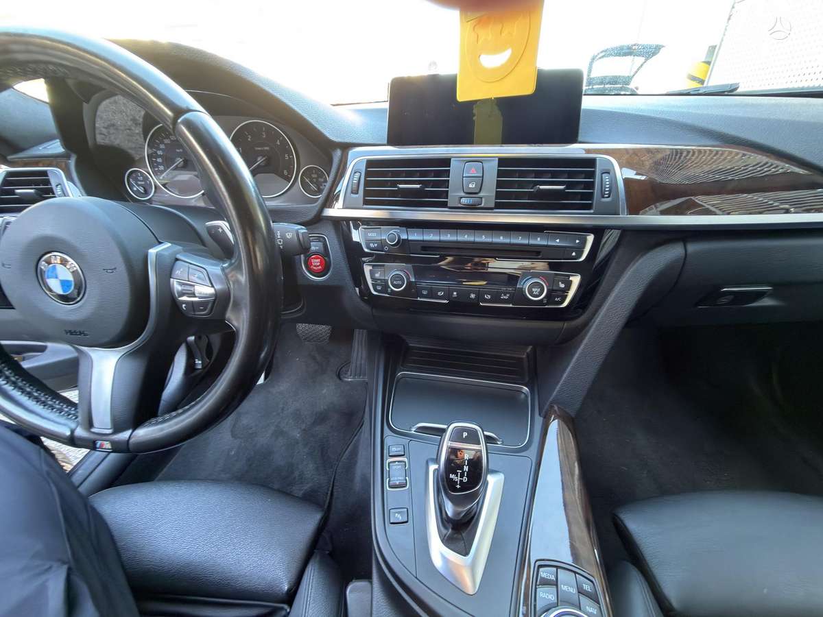 BMW 335, 3.0 l., Универсал