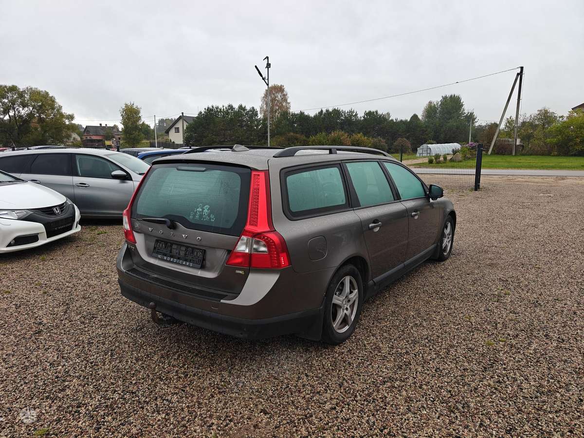 Volvo V70, 1.6 l., wagon