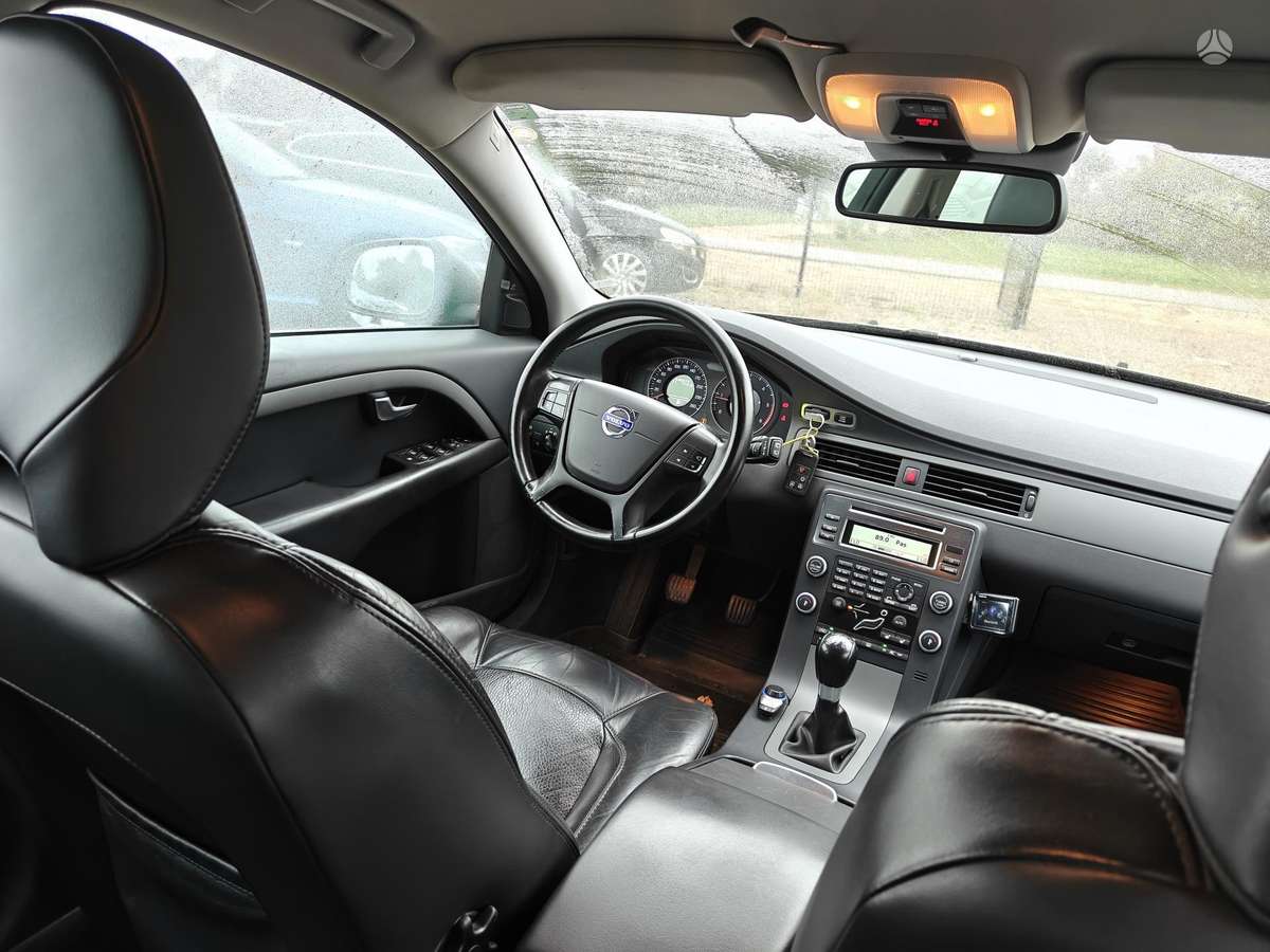 Volvo V70, 1.6 l., Универсал