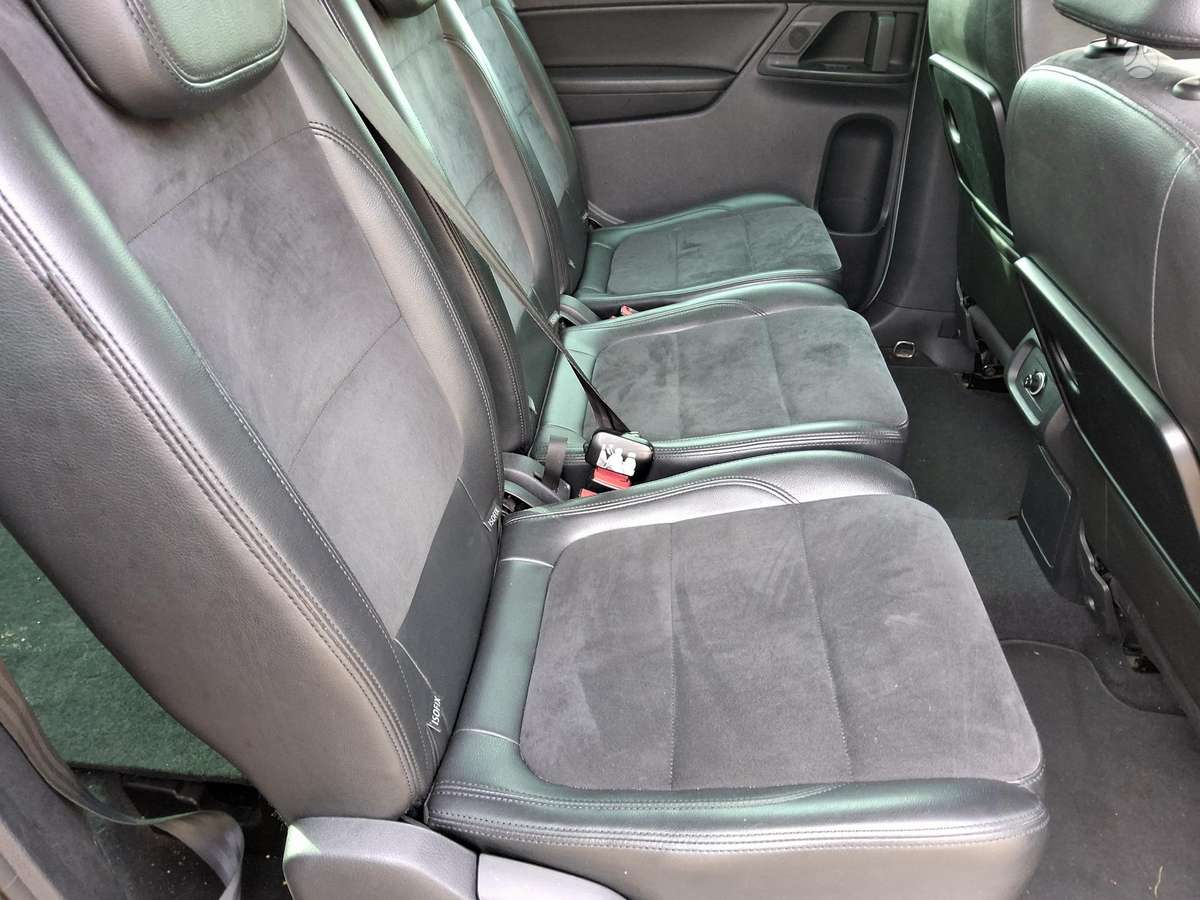 Volkswagen Sharan, 2.0 l., Минивэн