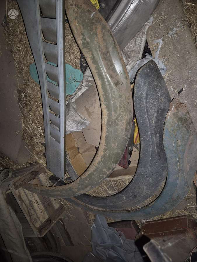 GAZ 69A body parts