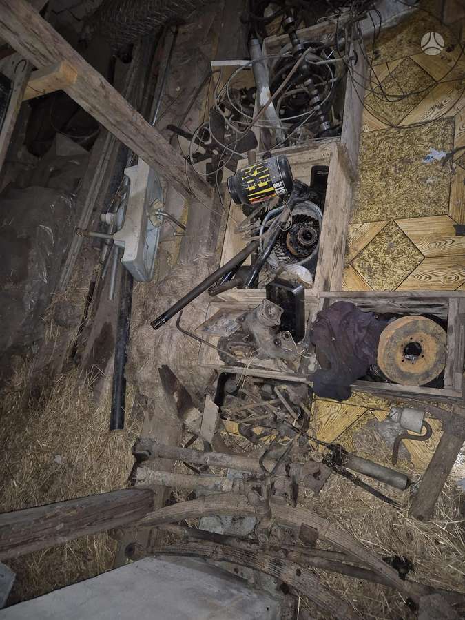 GAZ 69A body parts