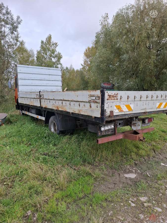 Mercedes-Benz 814, bortiniai
