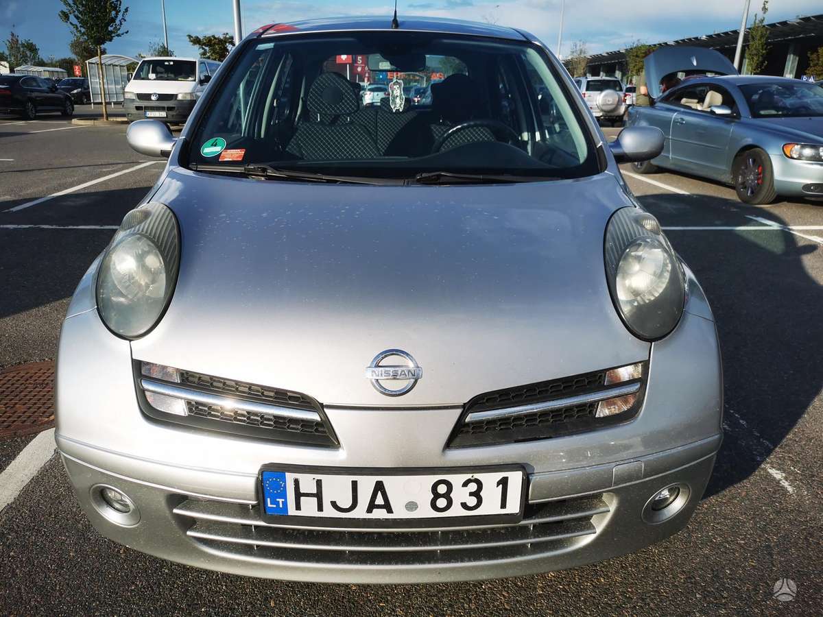 Nissan Micra, 1.3 l., hatchback
