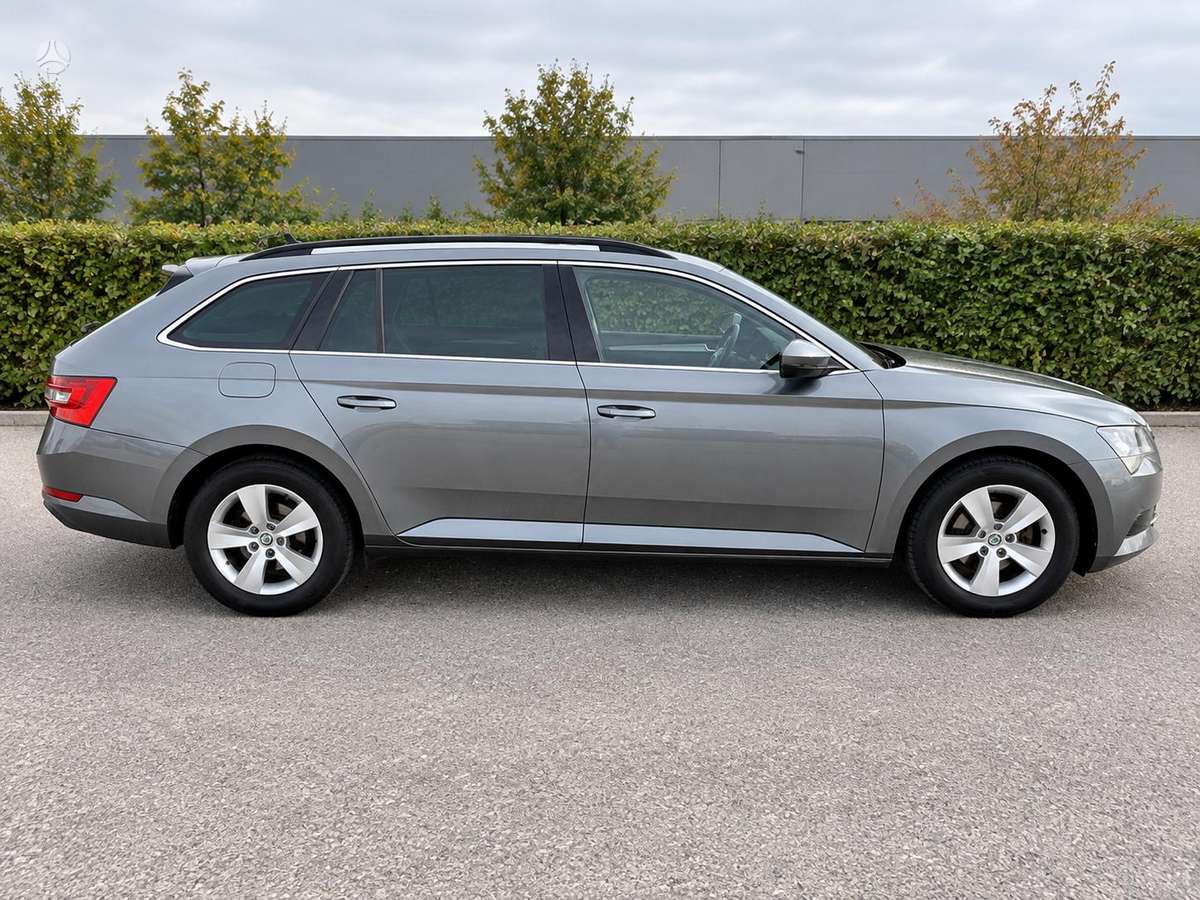 Skoda Superb, 2.0 l., Универсал