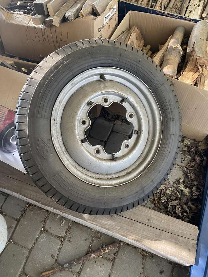 Moskvich 401, Ratlankiai,duris, stabdžių diskai