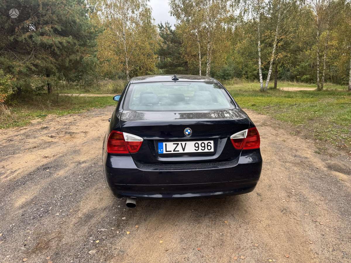 BMW 320, 2.0 l., sedanas