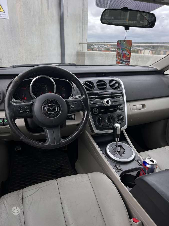 Mazda CX-7, 2.3 l., off-road / crossover