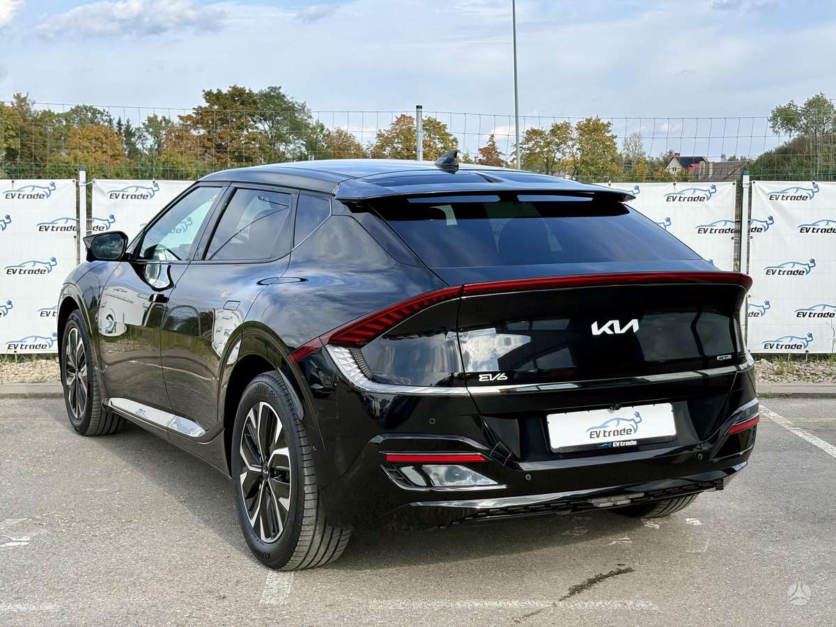Kia EV6, 77 kWh, off-road / crossover