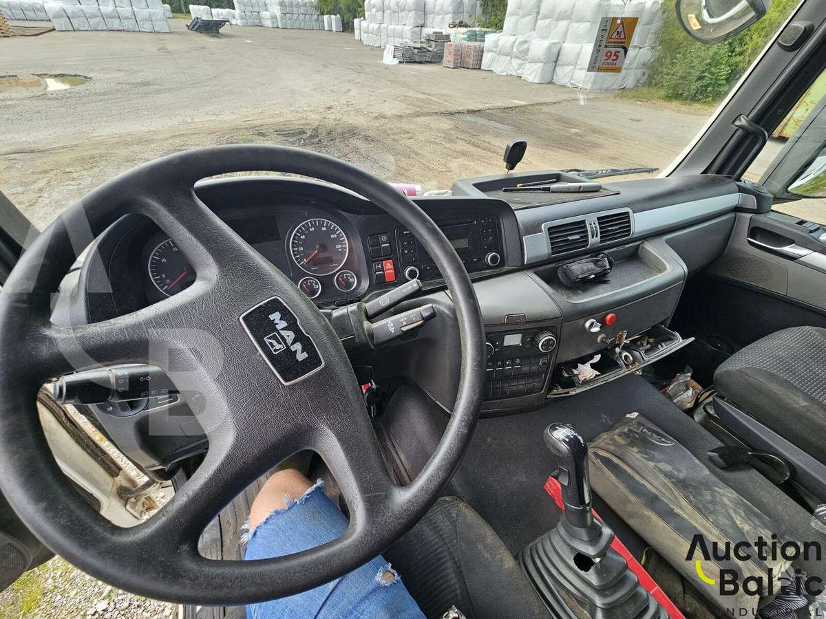 MAN TGS 26.440, kietašoniai