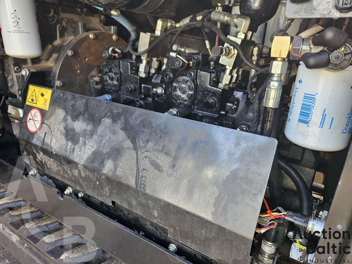 -Kita- Ditch Witch AT32, other