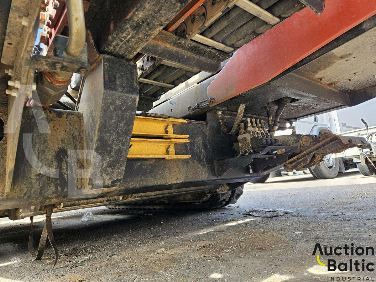 -Kita- Ditch Witch AT32, other