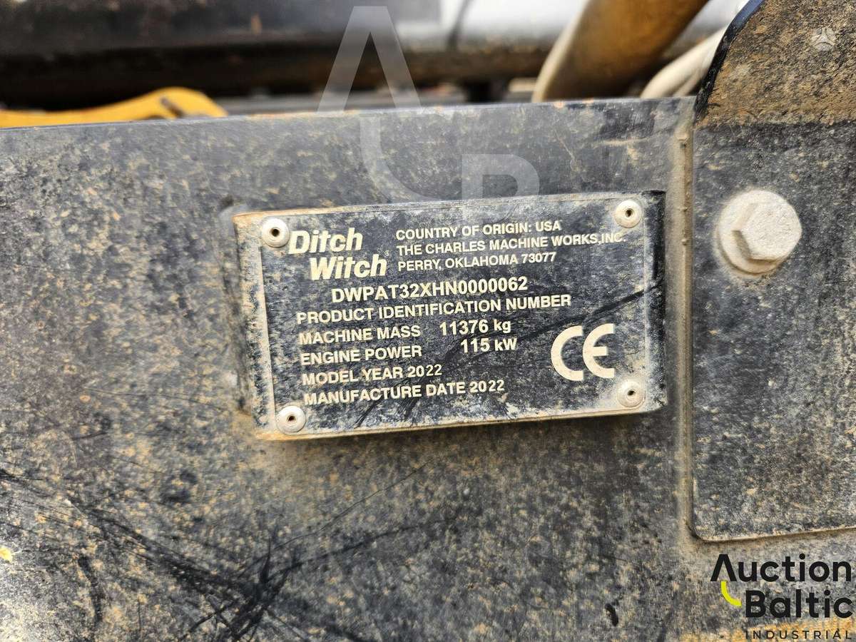 -Kita- Ditch Witch AT32, other