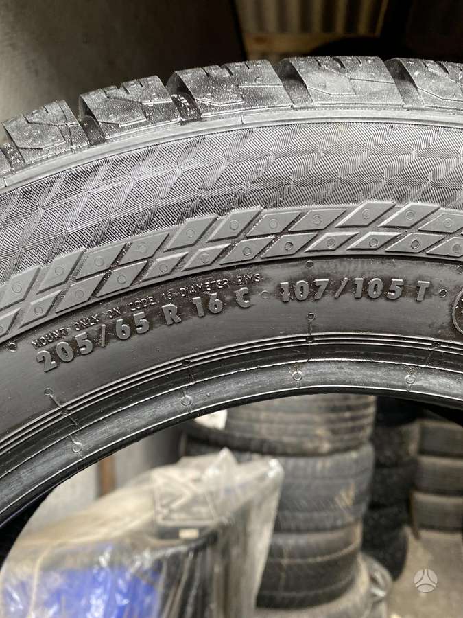 Continental, всесезонные 205/65 R16