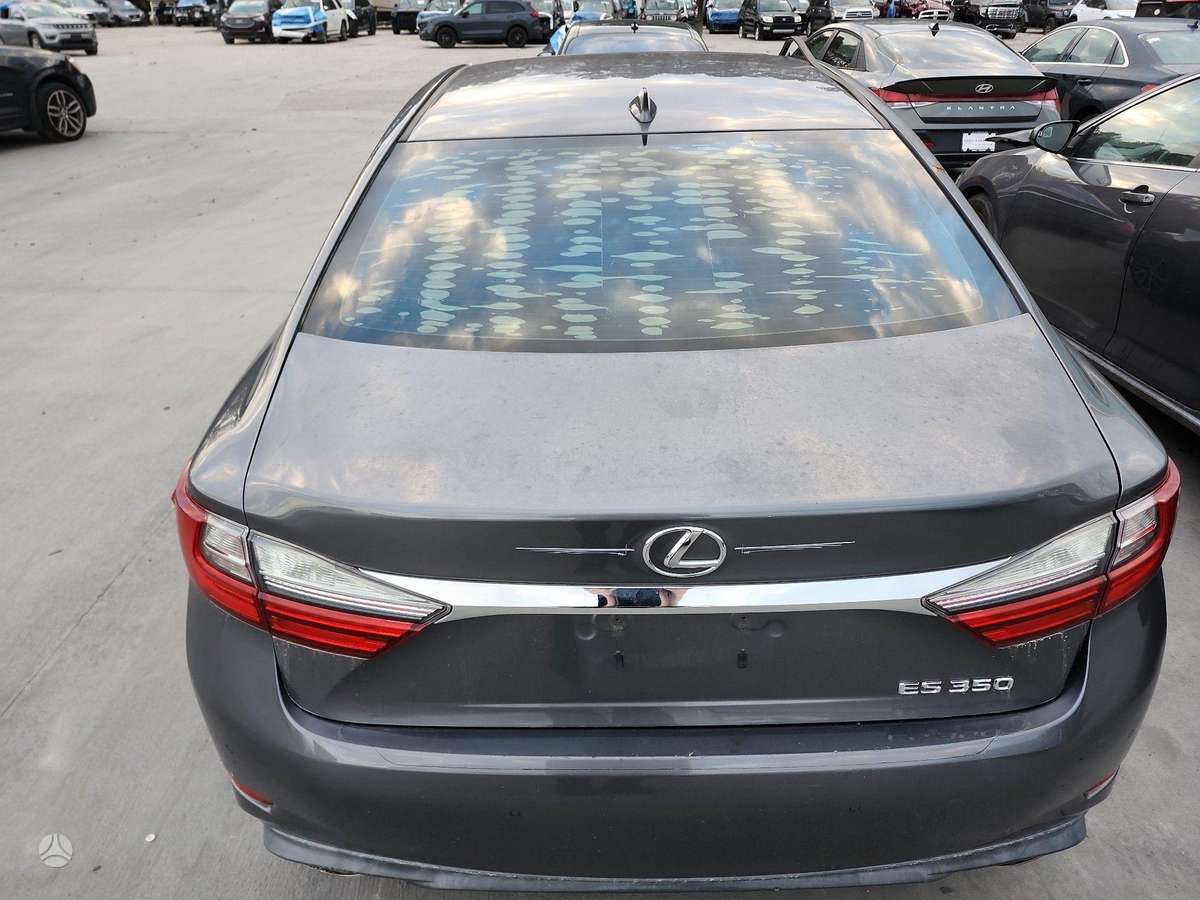 Lexus ES klasė