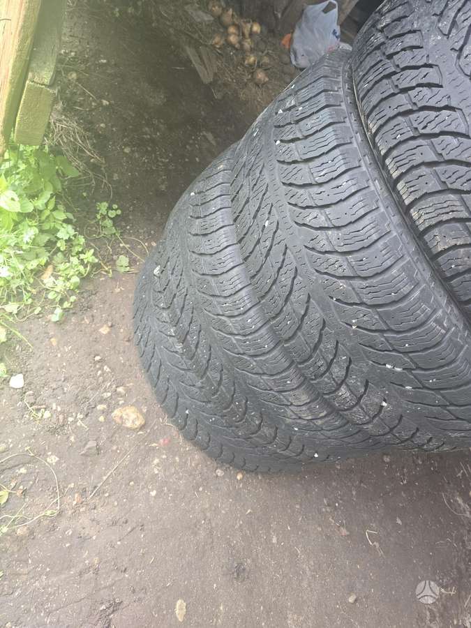 Nokian, зимние 285/70 R17