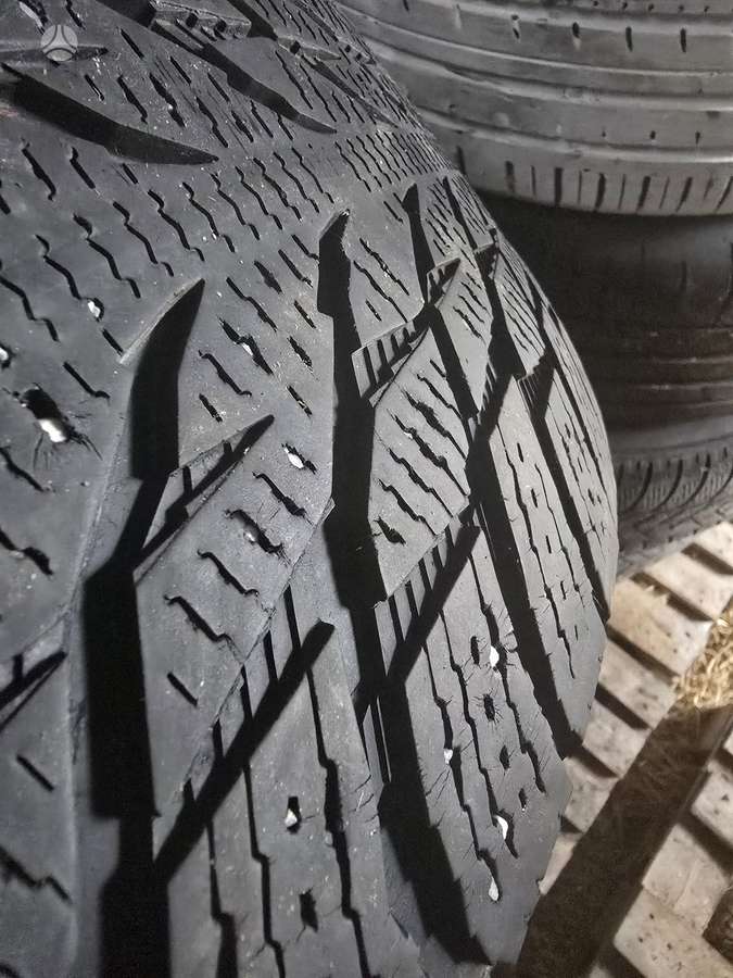 Nokian, winter 265/60 R18