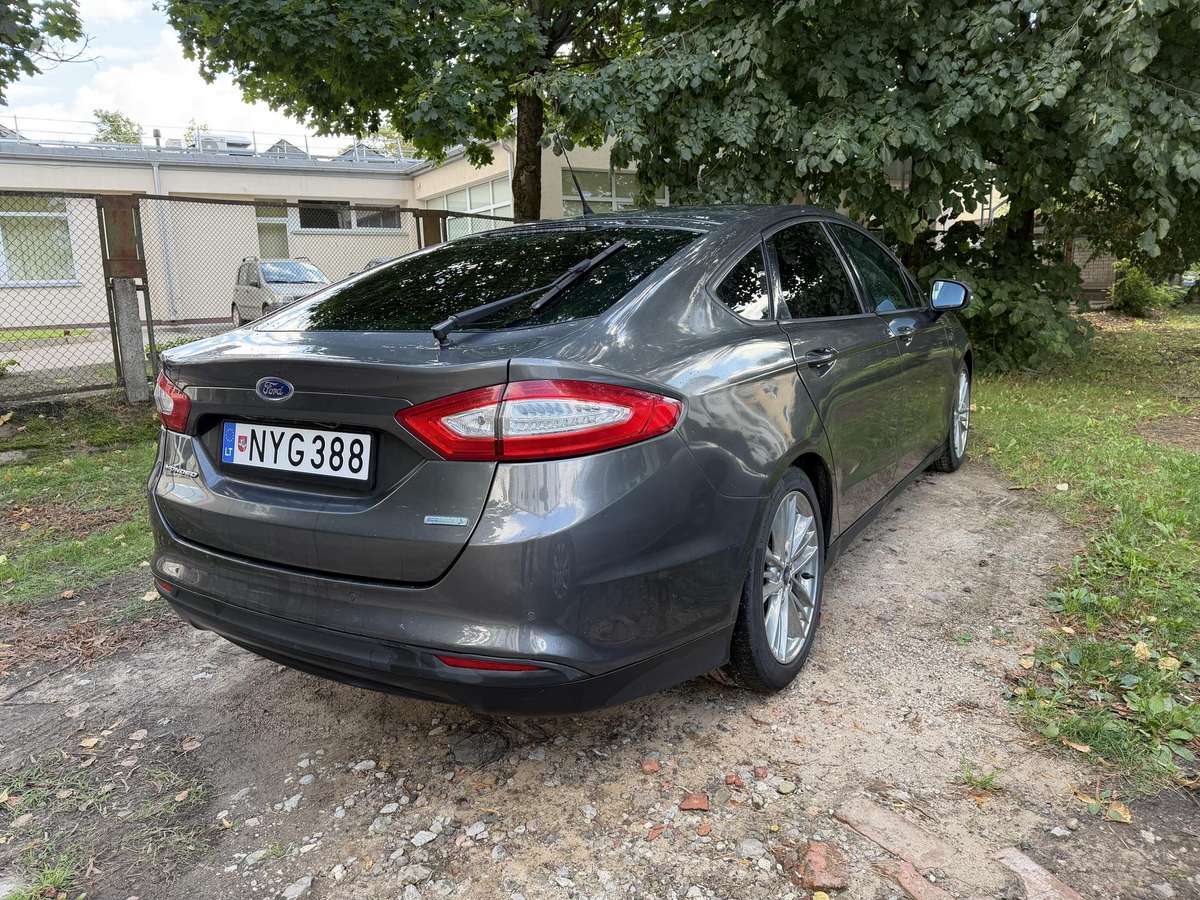 Ford Mondeo, 1.5 l., Хэтчбек