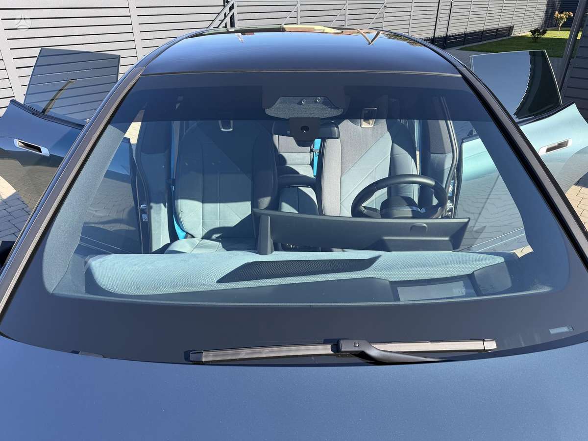 BMW iX, 77 kWh, off-road / crossover