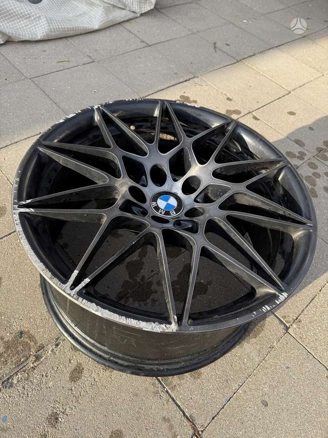 BMW 666, 666M, lengvojo lydinio, R20