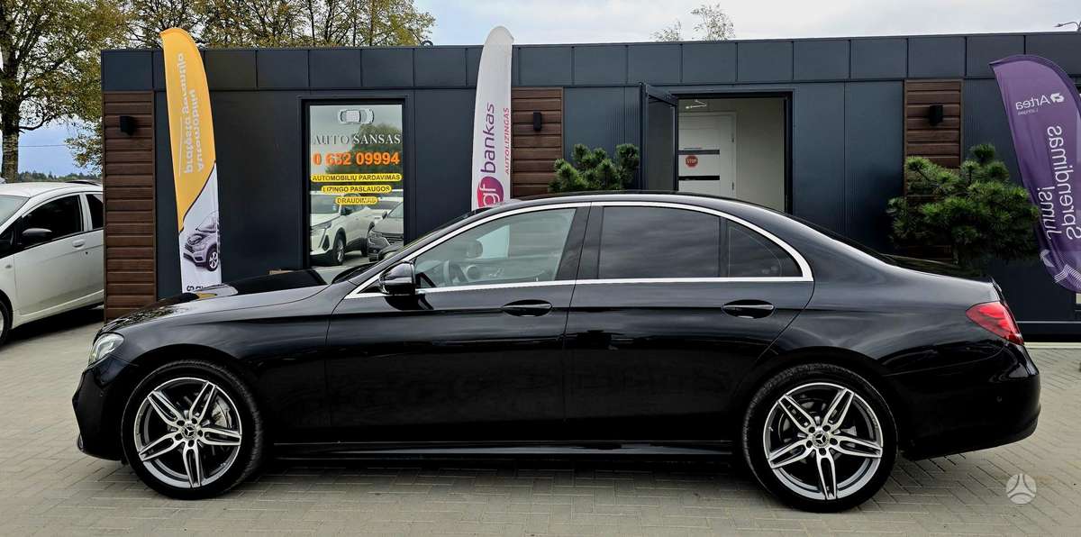 Mercedes-Benz E220, 2.0 l., Седан