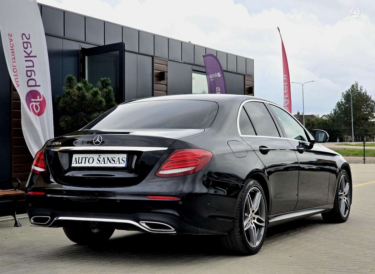 Mercedes-Benz E220, 2.0 l., Седан