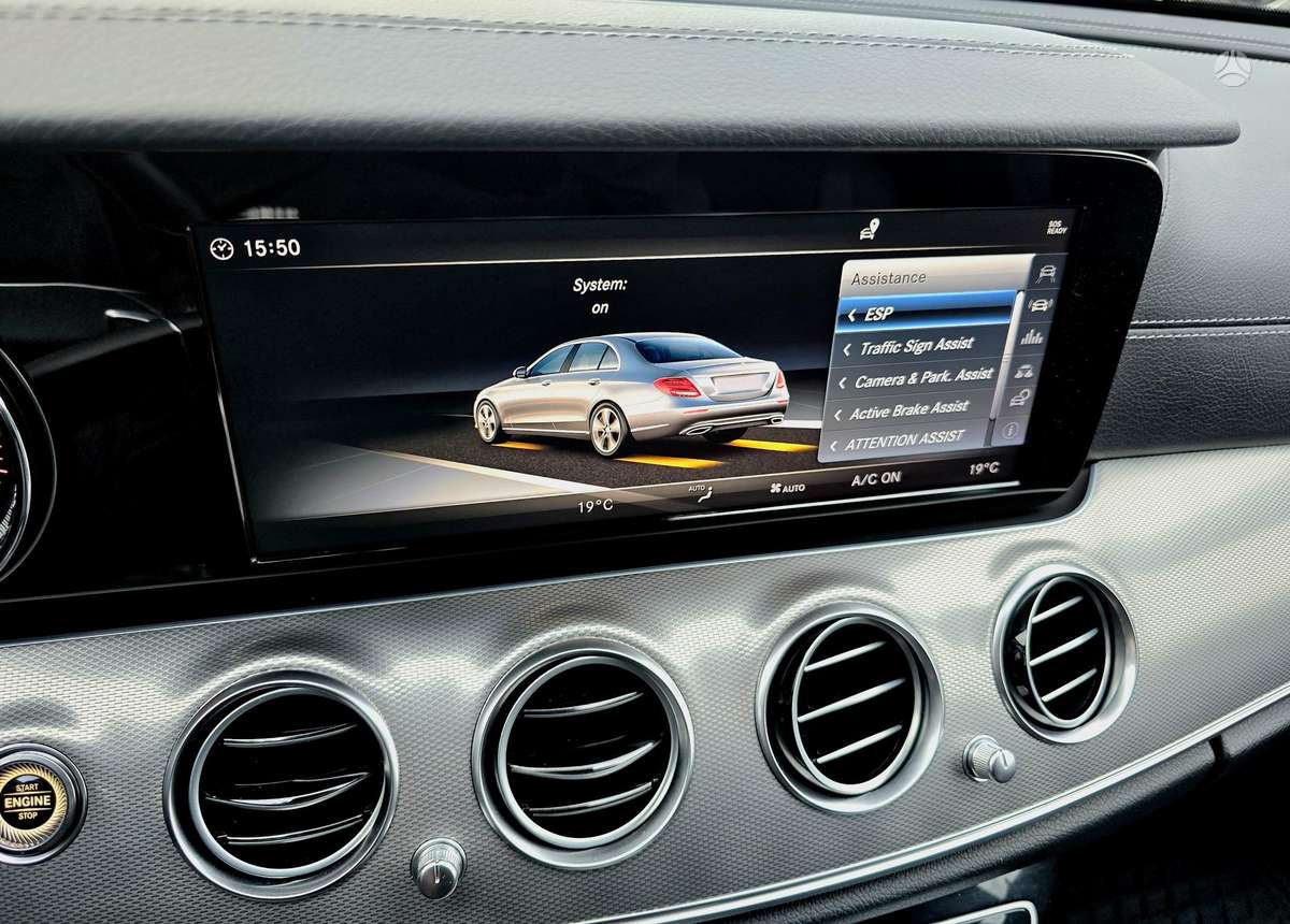 Mercedes-Benz E220, 2.0 l., Седан
