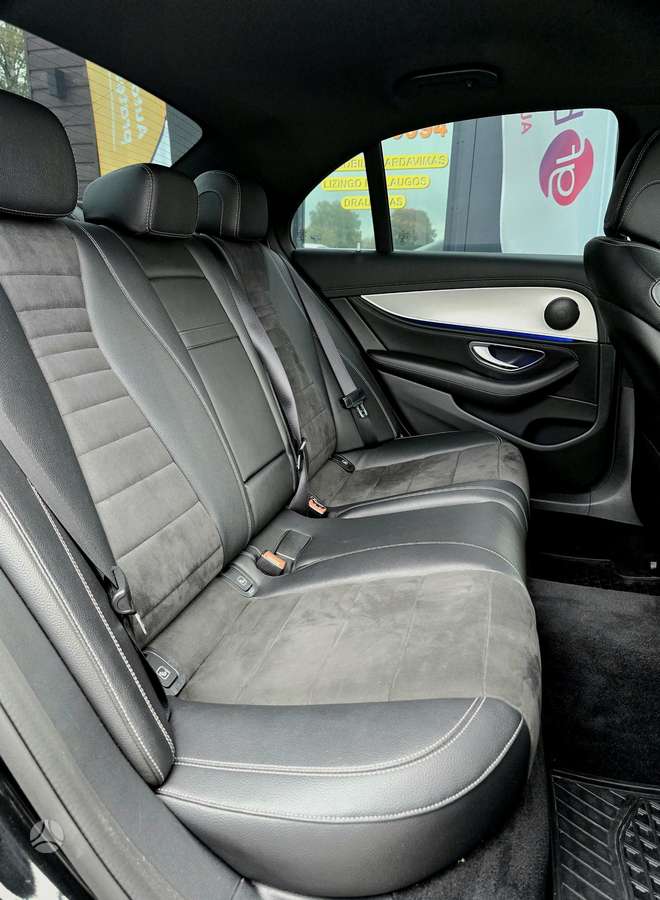 Mercedes-Benz E220, 2.0 l., Седан