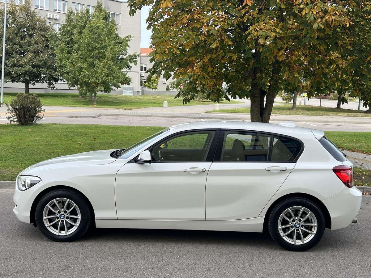 BMW 120, 2.0 l., Хэтчбек