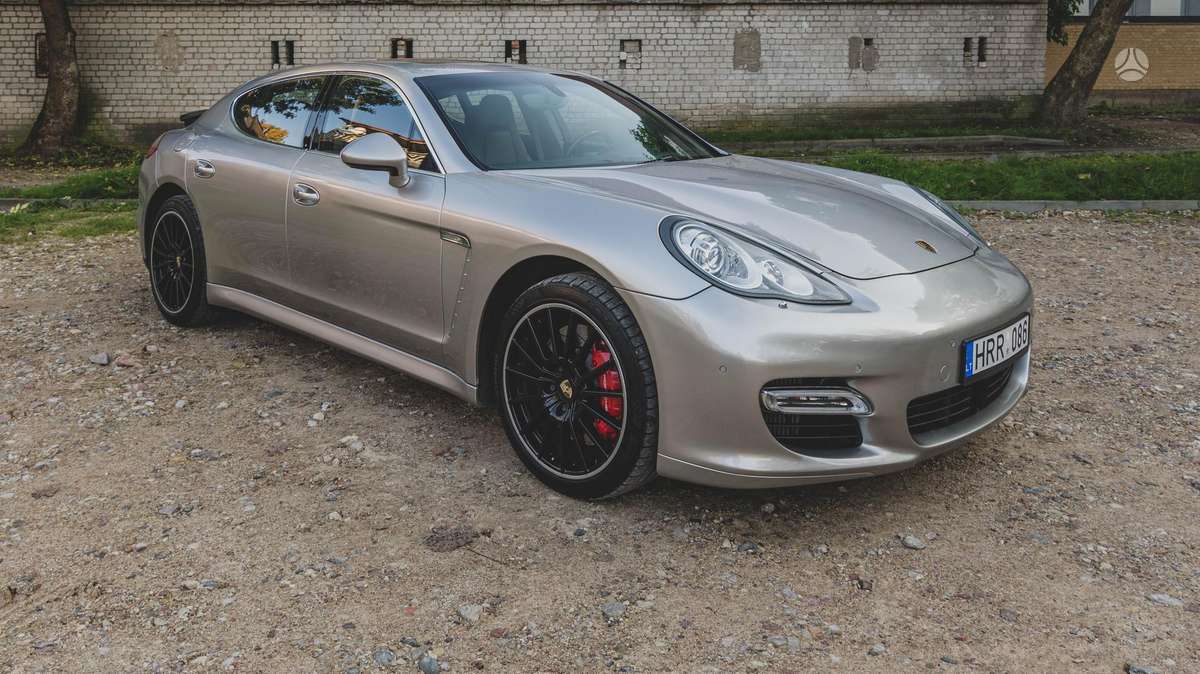 Porsche Panamera, 4.8 l., hatchback