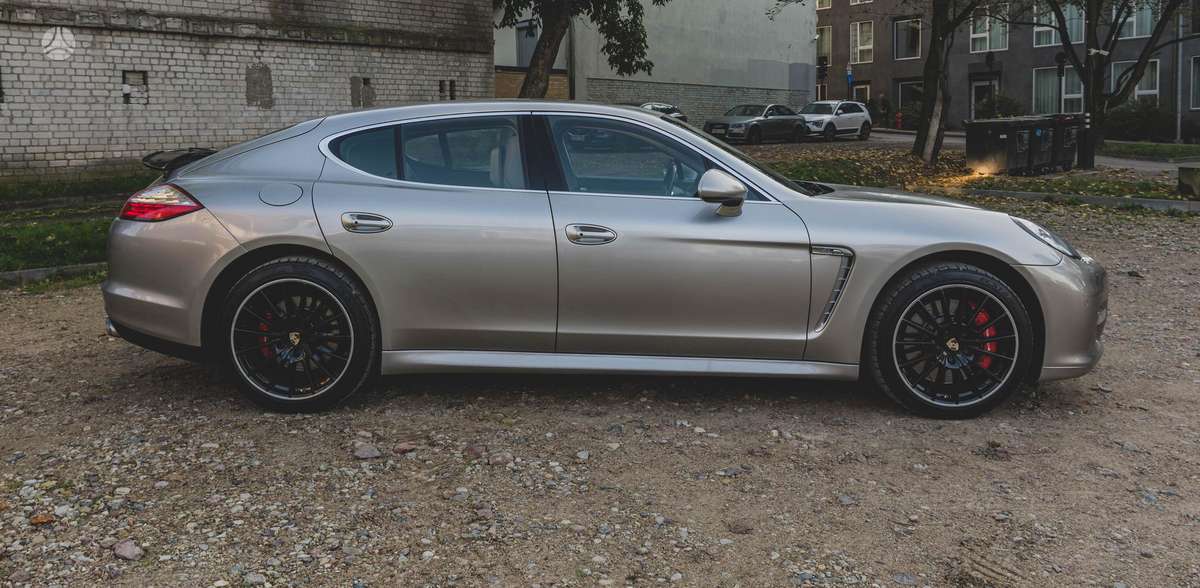 Porsche Panamera, 4.8 l., Хэтчбек
