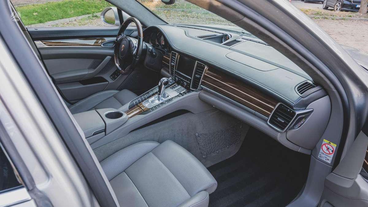 Porsche Panamera, 4.8 l., hatchback