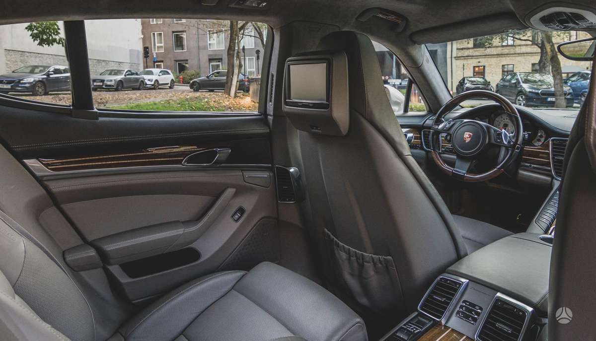 Porsche Panamera, 4.8 l., Хэтчбек