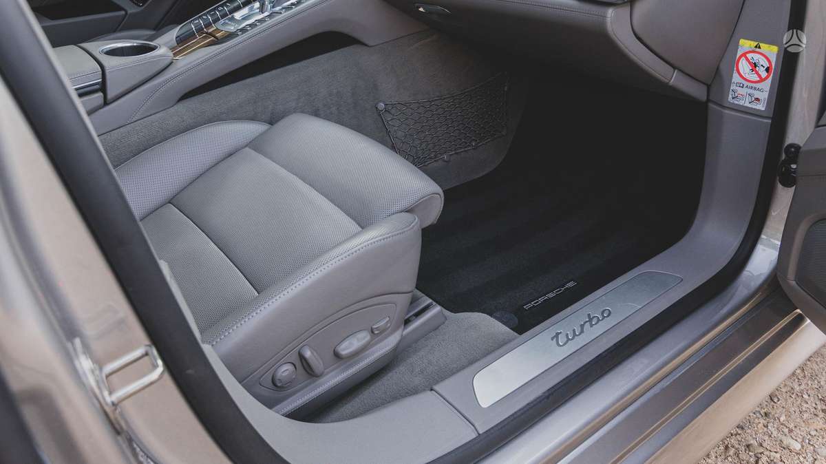 Porsche Panamera, 4.8 l., Хэтчбек