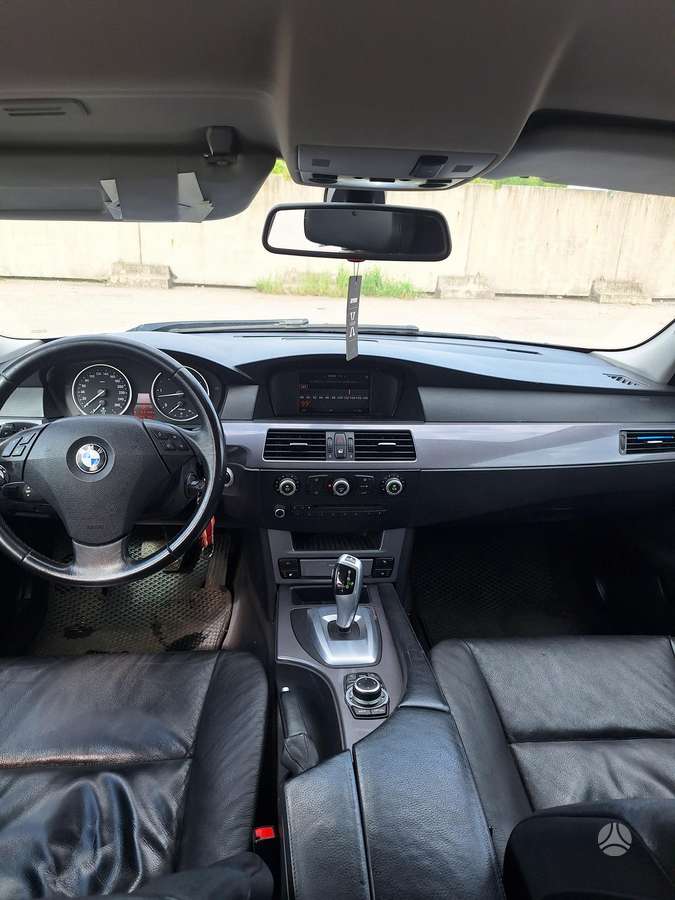 BMW 525, 2.5 l., wagon