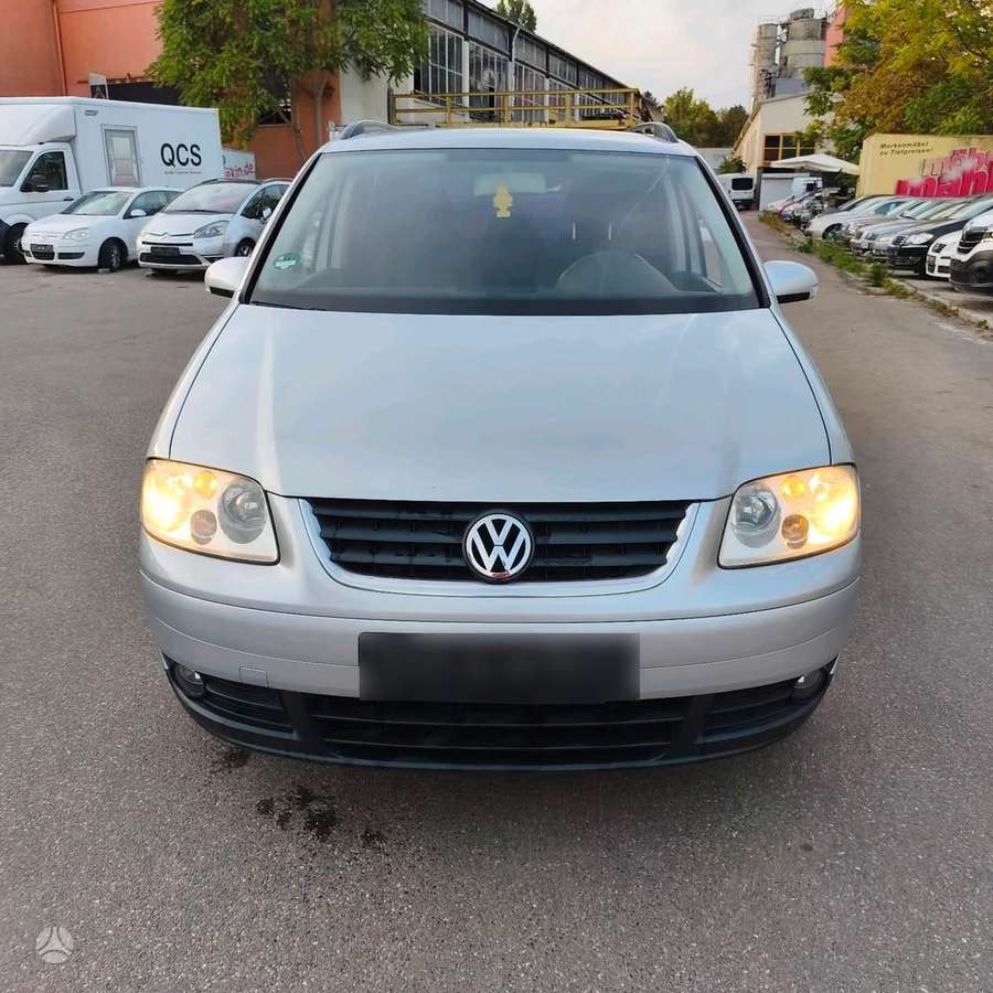 Volkswagen Touran, Dalys☎️, dalimis