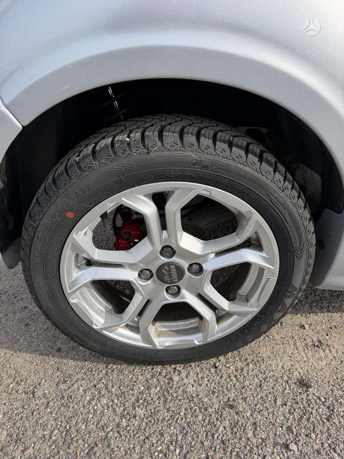 Ligier JS50, 0.5 l., Хэтчбек