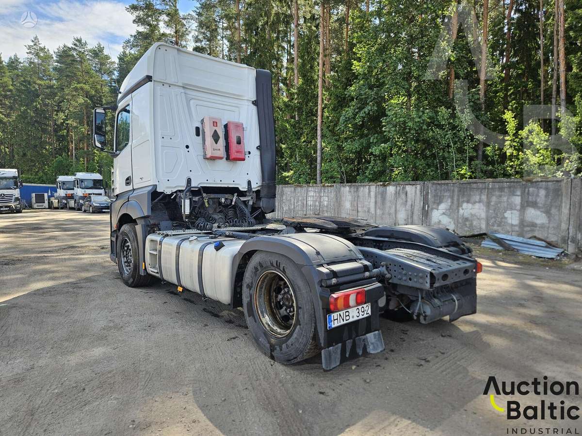 Mercedes-Benz Actros 1842, other