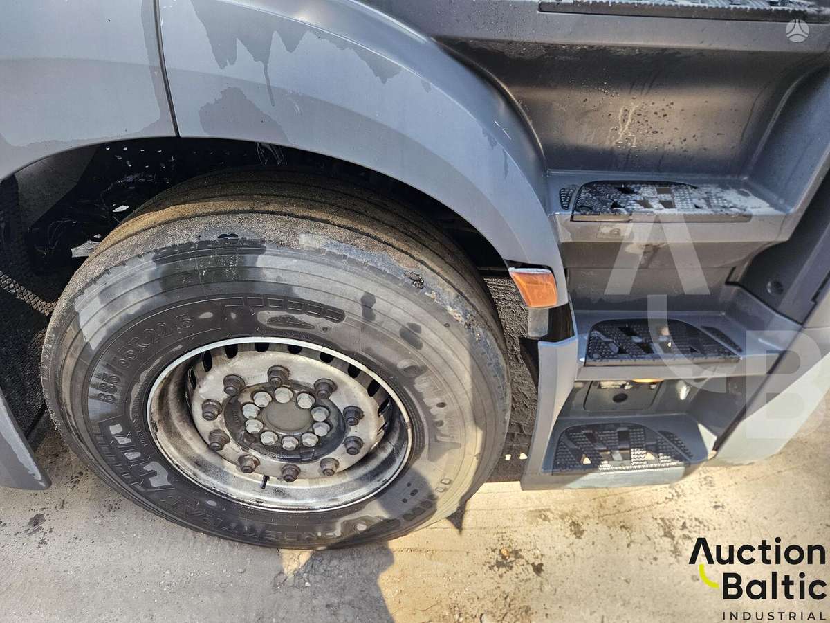 Mercedes-Benz Actros 1842, other