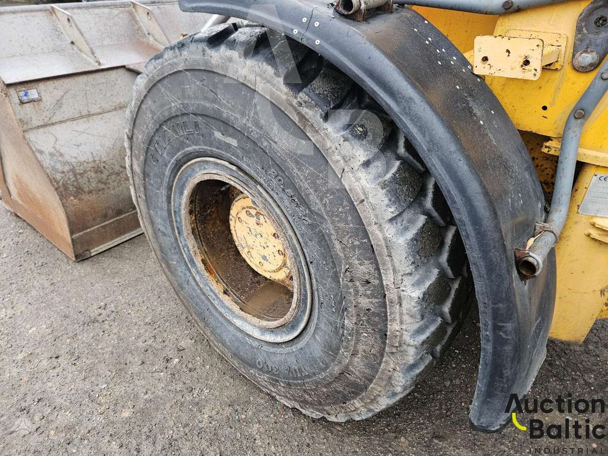 JCB 426 HT, фронтальные погрузчики