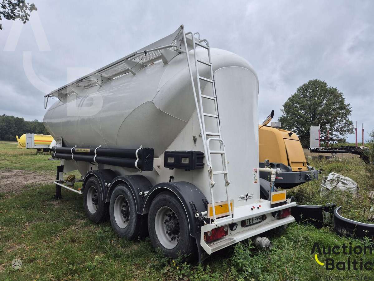 Spitzer SF34PT W96, tanker