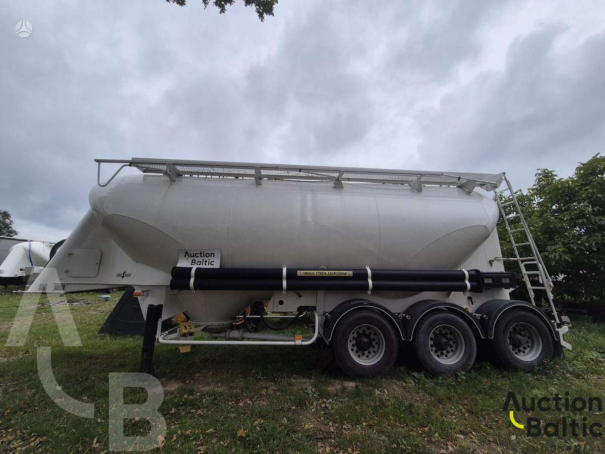 Spitzer SF34PT W96, tanker