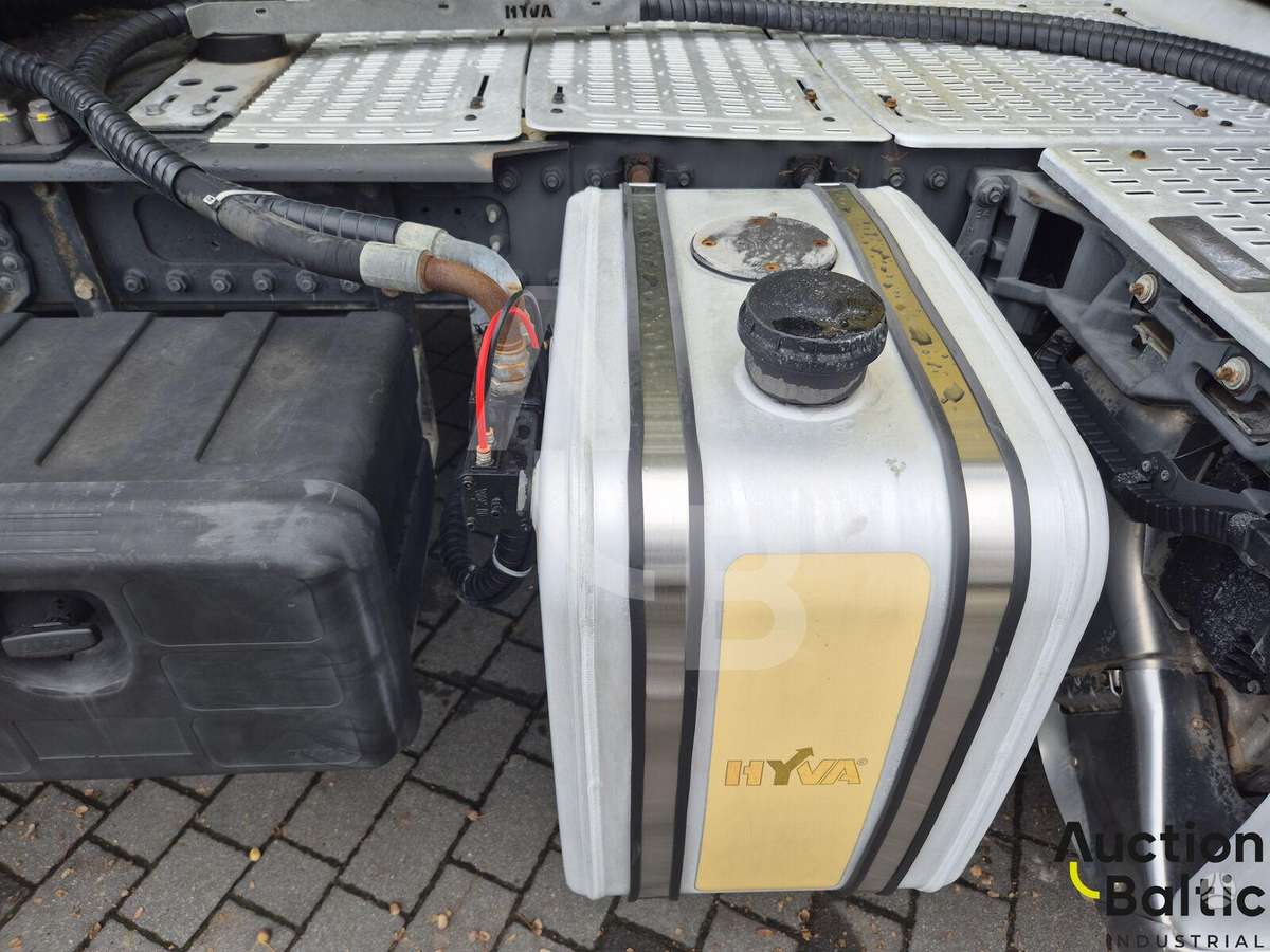 DAF XF106.480, kita