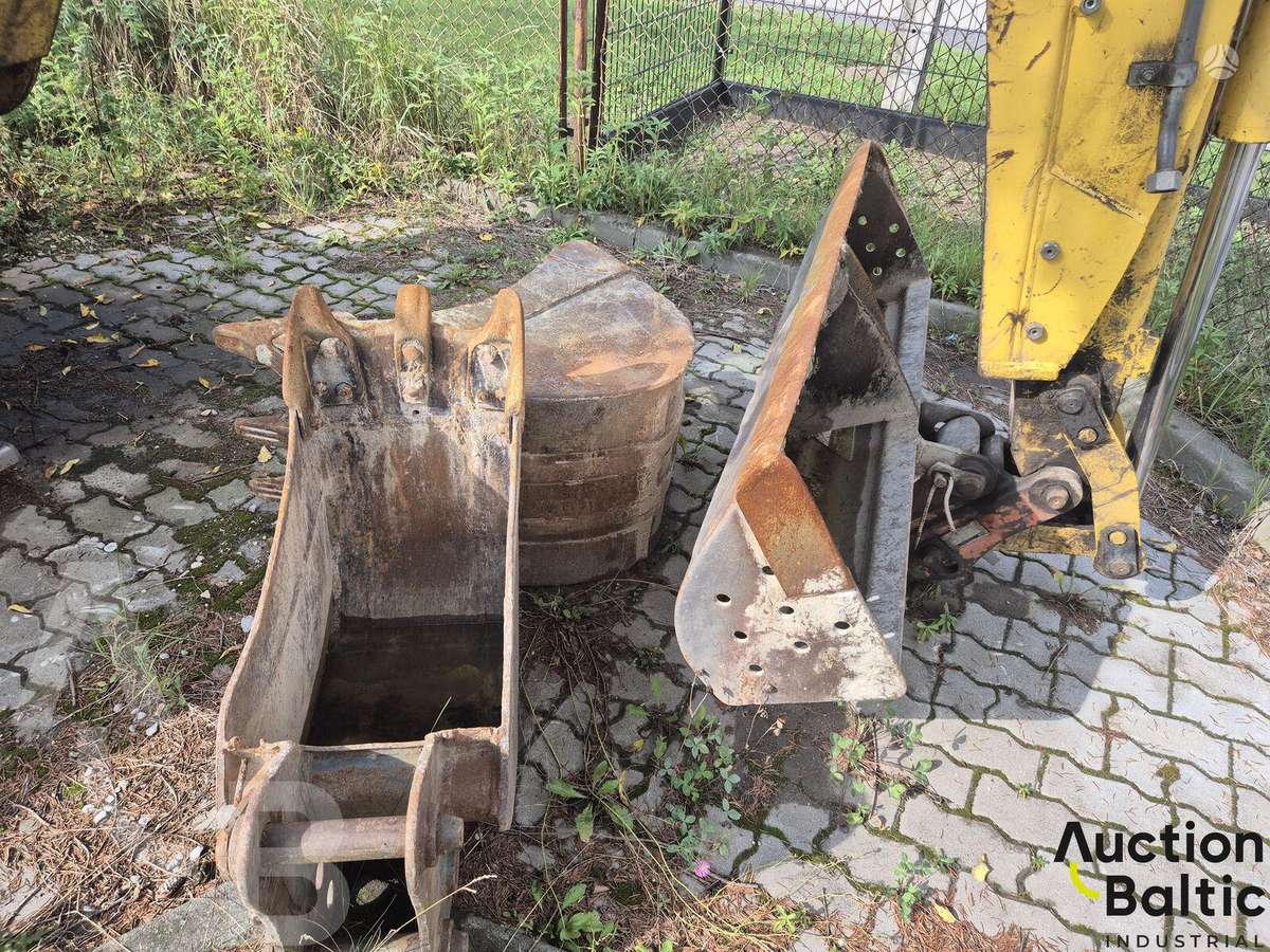 Komatsu WB93S, excavator loader